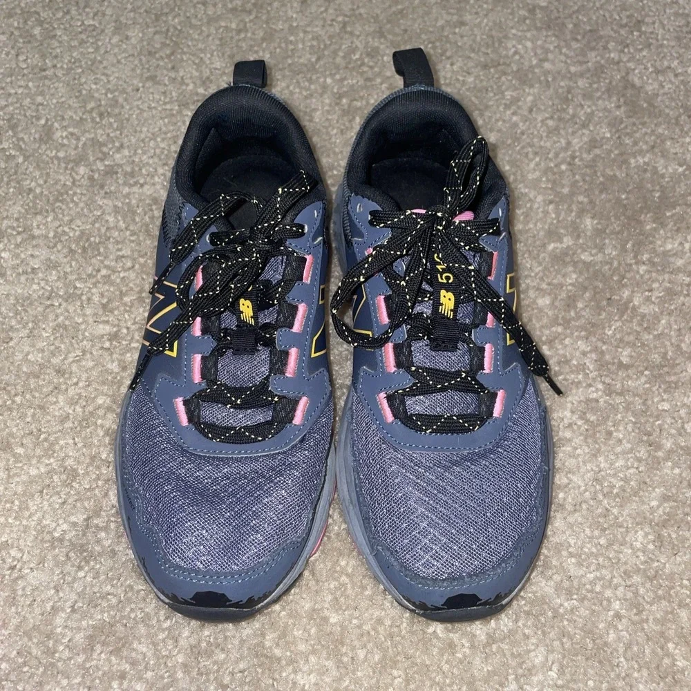 New Balance Womens 510 V5 Trail Running Shoes WT510CE5 Gray‎ Pink Sz 6.5